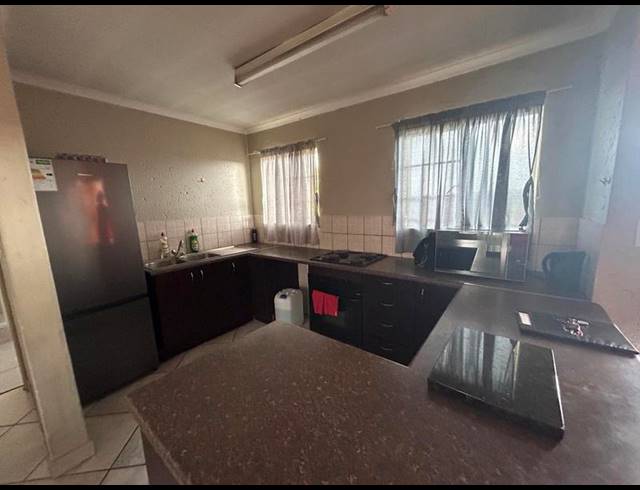 1 BEDROOM APARTMENT FOR SALE IN THE REEDS